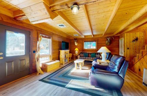 Rivers Edge House | Rio Vista Haven