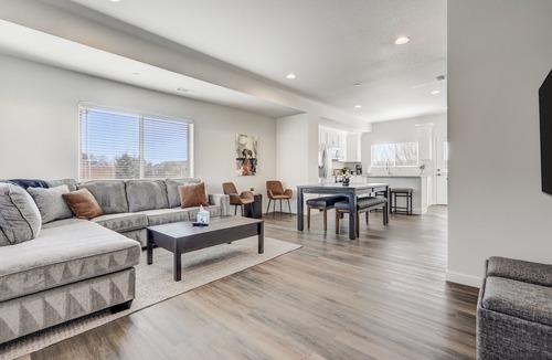 East Colorado Springs House | Rising Star