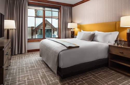 Vail Resort | Ritz Carlton Club Vail 3 Bedroom 3.5 Bath Holiday Week!