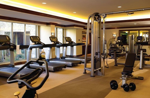 Vail Condo | Ritz Carlton Vail- 2 BR + Den - Sleeps 8, shuttle 1300" to lift