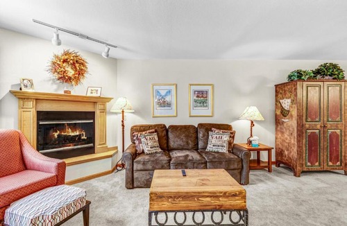 Historic District House | River Mountain Lodge W217