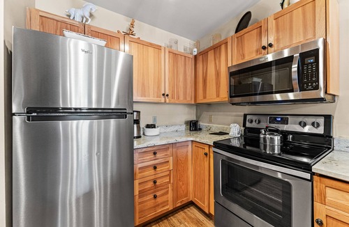 River Run Condo | River Run Condo w/Scenic Mountains Views; Steps from Gondola, Shops & Dining