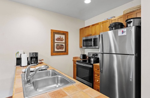 River Run Condo | River Run Condo w/Slope Views and Short Walk to Lifts, Shops, Restaurants!