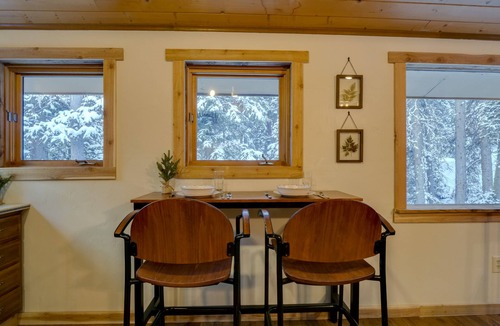 Dumont Cabin | Riverside Colorado Cabin w/Deck & Hot Tub
