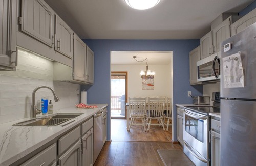 Fraser Condo | Riverside condo near Winter Park-large private deck
