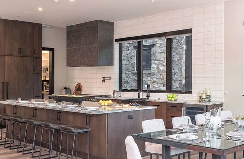 Old Town House | Riverside Luxury in Downtown Steamboat | Triple 3 Lodge