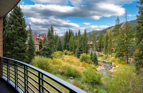 Old Town Apartment | Riverside Retreat condo