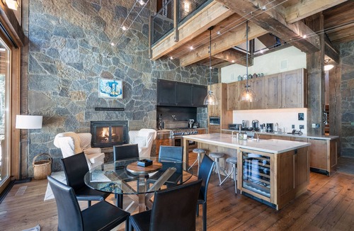 Mountain Village House | Robber's Roost- Sprawling, Ski In/Out, Arcade, Pool Table, & More!