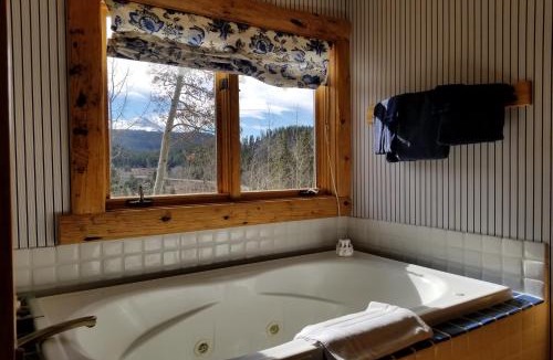 Baldy Mountain House | Robbers Nest