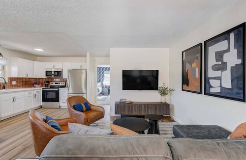 West Colorado Springs House | Rockies Royale! Game Night Retreat w/Hot Tub