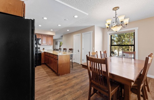 Breckenridge Heights Villa | Rockridge #41