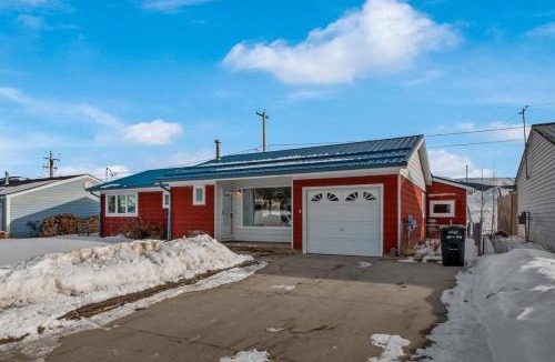 Leadville North House | Rocky Mountain Getaway For Budget Travelers