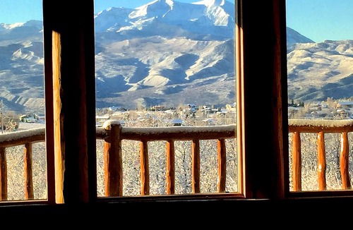 Missouri Heights Cottage | Rocky Mountain Paradise (read our reviews!)