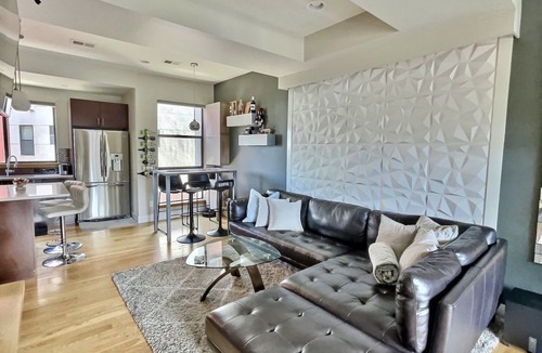 Highland House | Rooftop Retreat-modern townhome in the heart of LoHi- roof deck-walk everywhere!