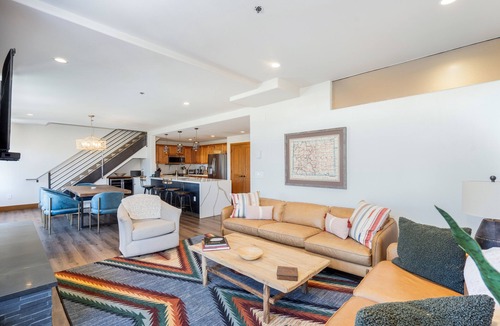 Mountain Village Condo | Room to Roam! Renovated Private 4-Bedroom Lodge Retreat With Mountain Views