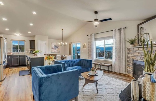 Monument House | Room to Spread Out & Deck with Mountain Views