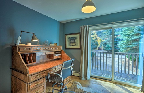 Eagle-Vail House | Roomy Avon Family Chalet w/Hot Tub in EagleVail!