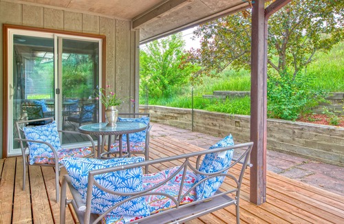 Ridglea Hills House | Rural life in the City of Boulder, easy access to trails and town.
