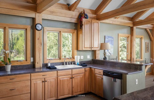 Breckenridge House | Rural Peak 7 Lodge by InvitedHome | Hot Tub, Views, Fireplace, Game Room, Ski