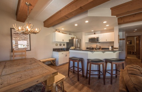 Crested Butte Condo | Rustic-Contemporary 3Br With Great Views! by RedAwning