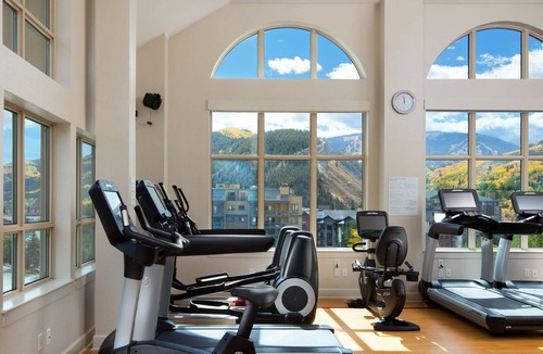 Avon Hotel | SALE! Thanksgiving in Sheraton Mountain Vista - 1 BR with kitchenet.