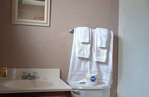 Walsenburg Hotel | Sands Motel