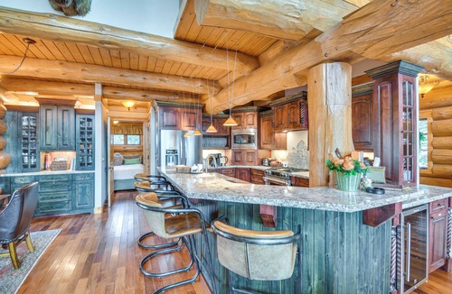 Ptarmigan Mountain Cabin | Sauna & Hot Tub: Mtn-View Retreat in Silverthorne!