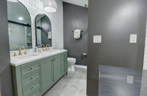 Copper Mountain Village Apartment | SB206 Snowbridge 2Br 2Ba condo