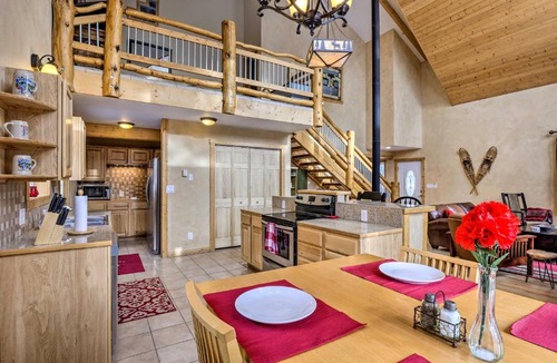 Valley of the Sun House | Scenic Mountain Cabin on 4 Wooded Acres and Hot Tub!