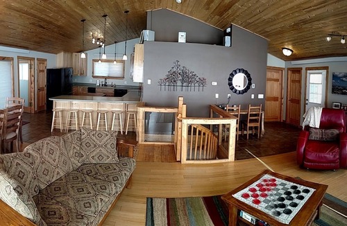 Drake Ski Chalet | Scenic Solitude off the beaten path near Estes Park/Rocky Mountain National Park