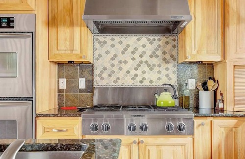Morrison House | Secluded and Spacious Mountain Getaway - 30-Day