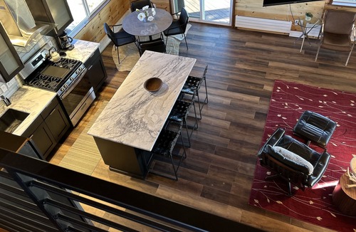 Indian Mountain Cabin | Secluded Cabin with Breathtaking Views on 3 Acres