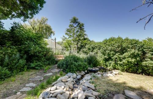 Lazear House | Secluded Couples Retreat on Farm in Paonia!