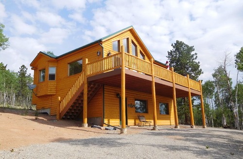 Como Cabin | Secluded mountain cabin in the woods