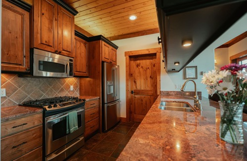 Placerville House | Secluded Rocky Mountain Retreat Near Telluride and Ouray