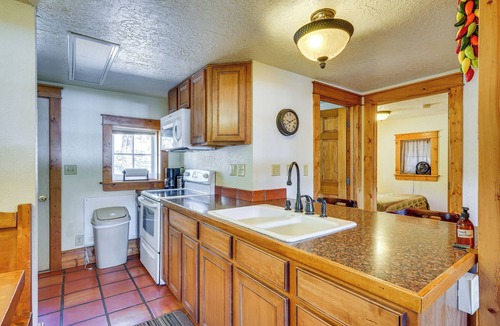 Weston Cabin | Secluded Stonewall Cabin w/Mountain View!