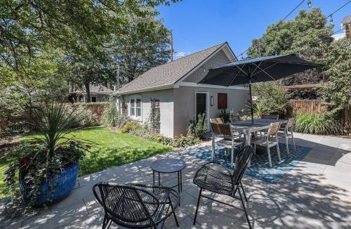 North Park Hill House | Secret Garden Retreat In Park Hill