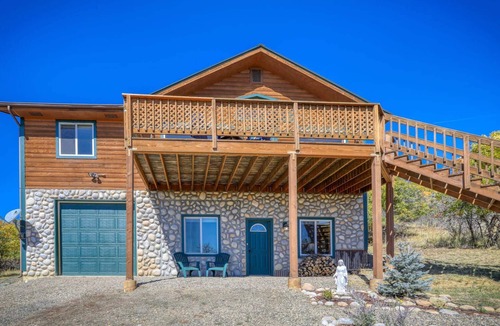 Pagosa Springs House | See Fall's Changing Colors! Sierra Vista: Stunning Views, Gas Firepit, Near Shops and Hot Springs!