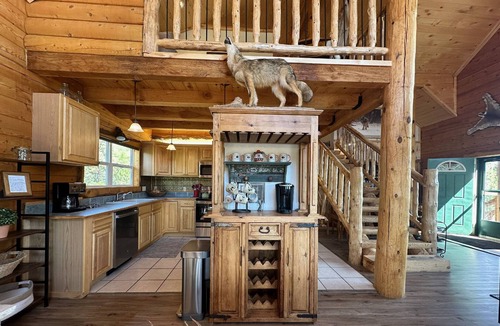 Pagosa Meadows IV House | See Fall's Changing Colors! Cabin on the Rocks: Hot Tub, Stunning Views, 4.5 miles to Pagosa Springs