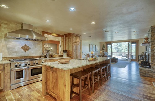 Pagosa Springs House | See Fall's Changing Colors! 4662 Sq Ft Luxe 4BR Home |Little Elk Ranch: 20 Acres, Hot Tub, Views!