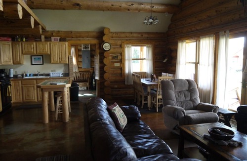 Crested Butte South House | Shavano Cabin -Quintessential Log Cabin Just Minutes from Town!