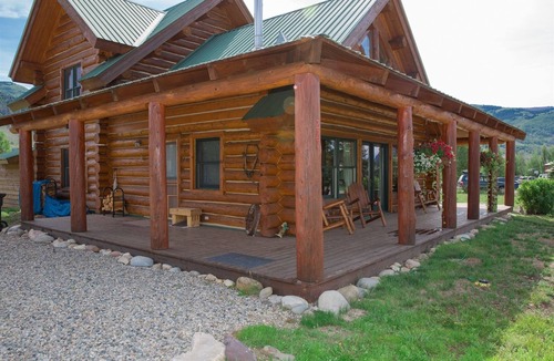 Crested Butte South House | Shavano Cabin -Quintessential Log Cabin Just Minutes from Town!
