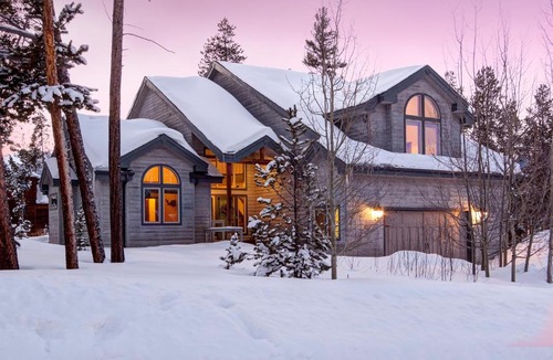 Breckenridge House | Shekel Haus