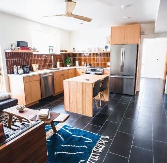 Buena Vista Apartment | Shorehouse Hotel