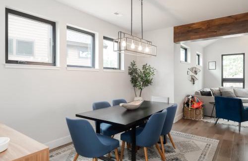 Silvercreek House | Silly Goose Lodge