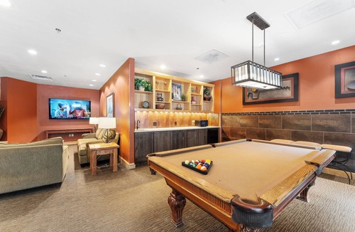 River Run Apartment | Silver Mill #8162 by Summit County Mountain Retreats