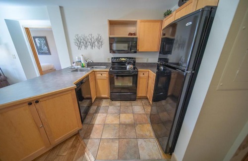 River Run House | Silver Mill 8212