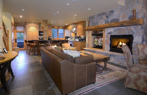 Crested Butte House | Silver Ridge 7/The Perfect Ski-in Ski-out Location! Hot Tub! Heated Garage!