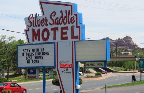 Manitou Springs Hotel | Silver Saddle Motel