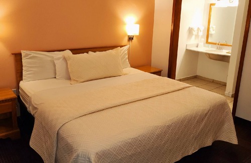 Manitou Springs Hotel | Silver Saddle Motel